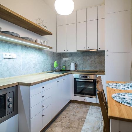 Apartman V Bytovem Dome Turnov Apartment Bagian luar foto