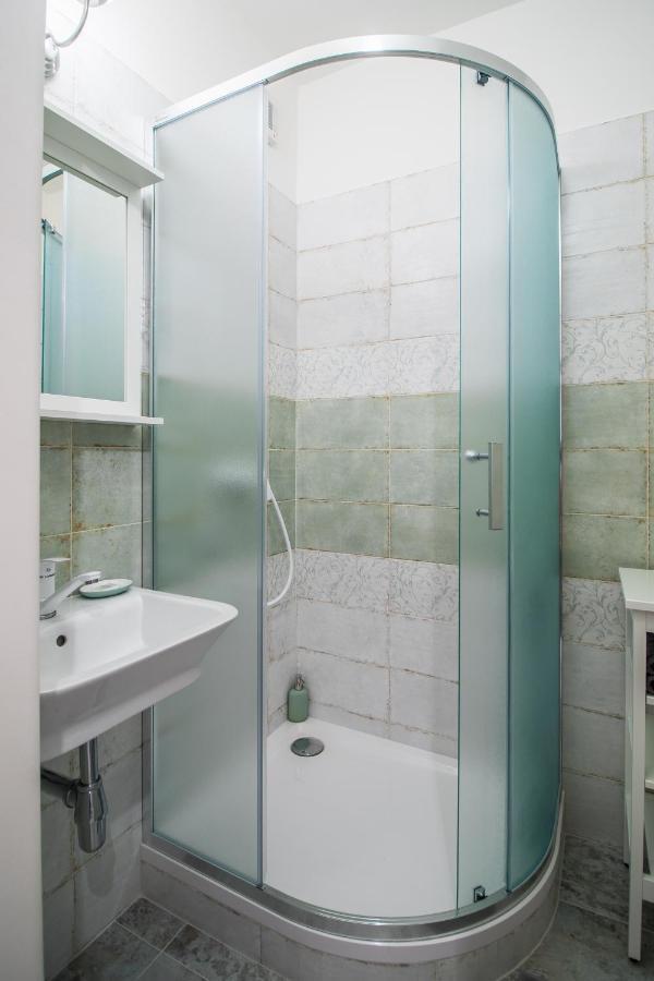 Apartman V Bytovem Dome Turnov Apartment Bagian luar foto